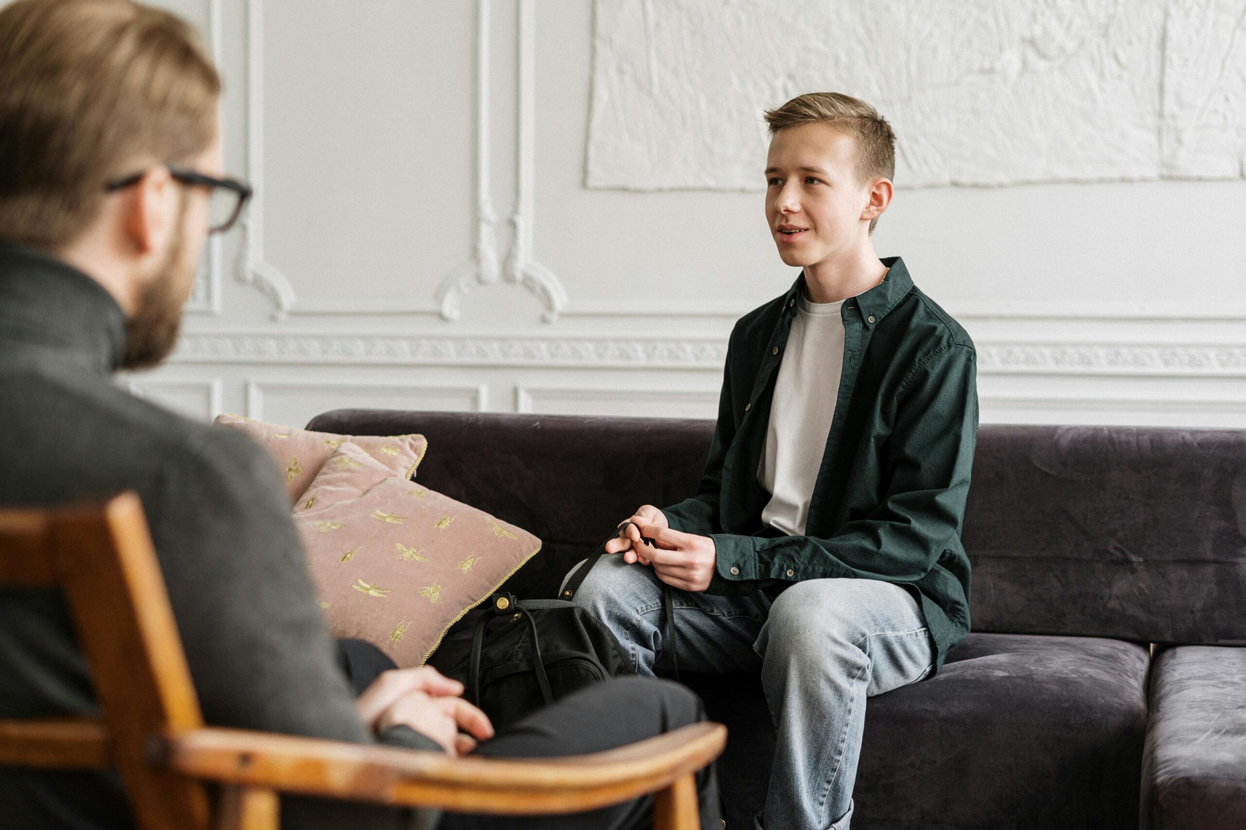 Looking for a Teen Therapist in Natick, MA? Here’s What Parents Should Know